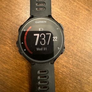Garmin Forerunner 735XT